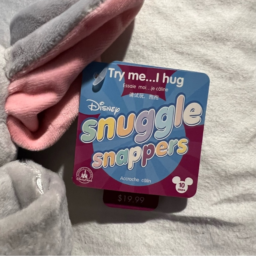 *NEW Disney Parks Dumbo The Elephant Plush Doll Snuggle Snapper Hugs - Picture 3 of 3